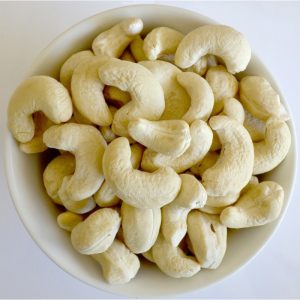 Nhân hạt điều